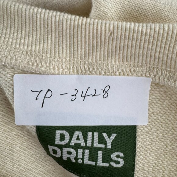 Daily Drills Curateur Oversized‎ Sweatshirt Womens M/L Ivory Cream NWT TP-3428 - Picture 2 of 11
